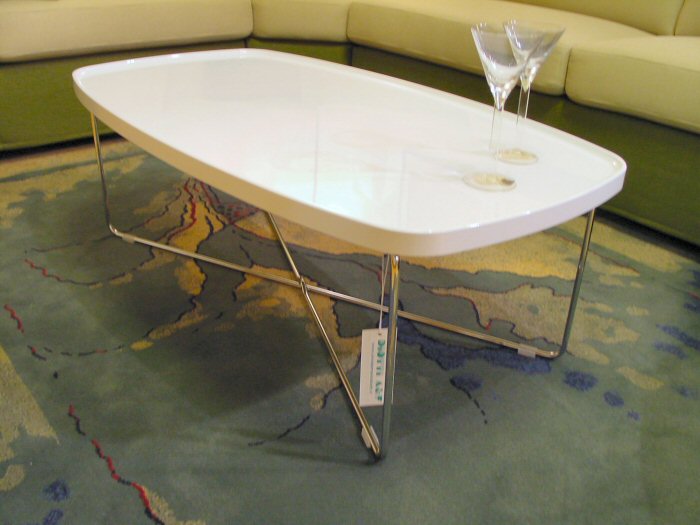 Tray tavolino Calligaris bianco
cm.110x60 h.38